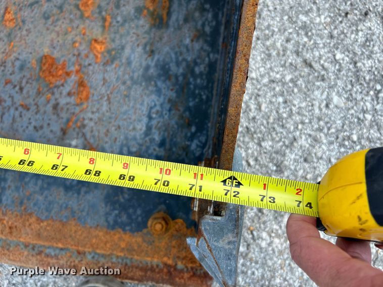 image for item NL9414 2017 Kubota SSV75  skid steer loader