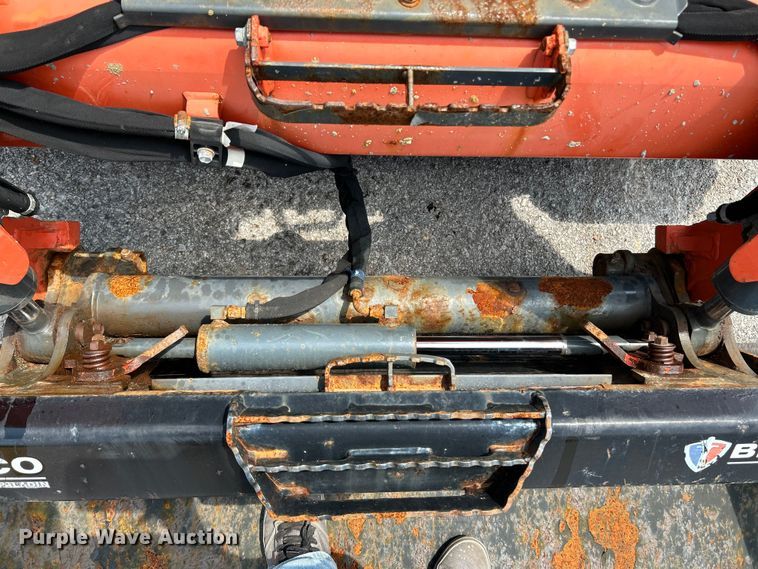 image for item NL9414 2017 Kubota SSV75  skid steer loader