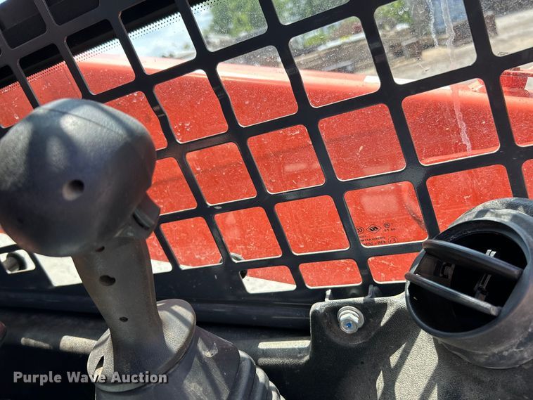 image for item NL9414 2017 Kubota SSV75  skid steer loader