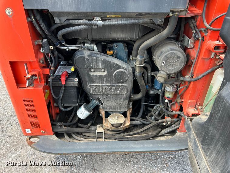 image for item NL9414 2017 Kubota SSV75  skid steer loader