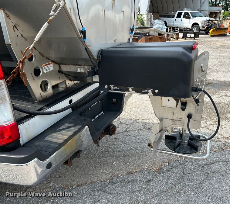 image for item NL9415 2019 Ford F350 Super Duty XLT  Crew Cab pickup truck