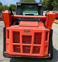 image for item NL9416 2018 Kubota SVL75-2  tracked skid steer loader