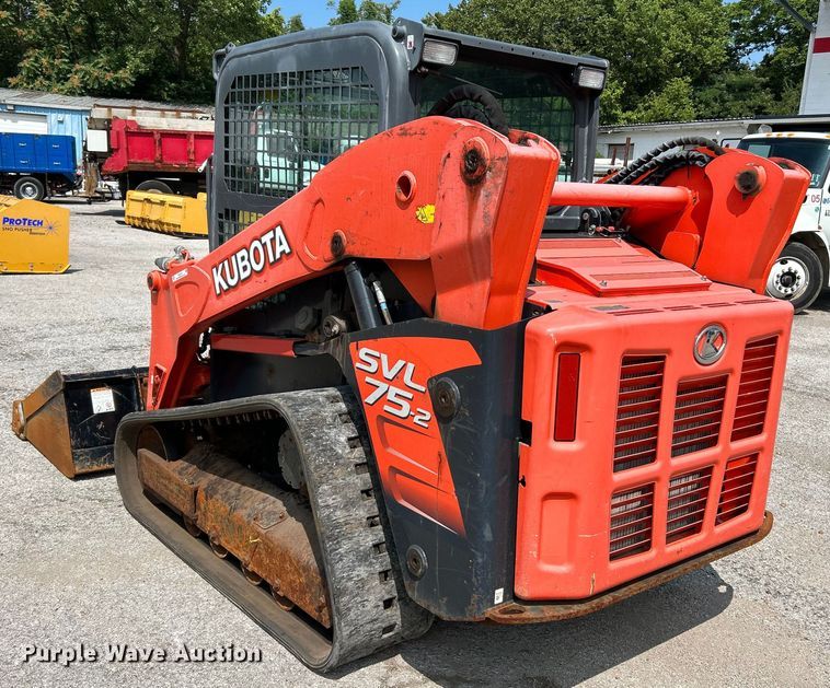 image for item NL9416 2018 Kubota SVL75-2  tracked skid steer loader