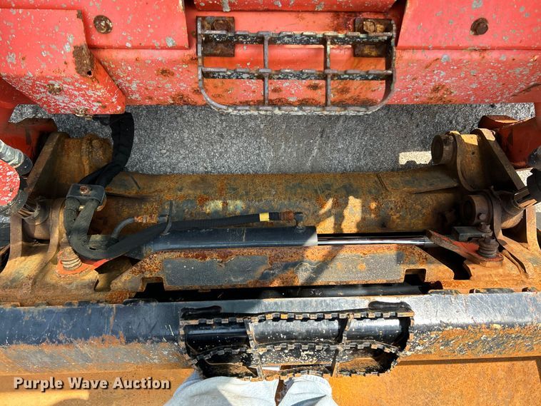 image for item NL9416 2018 Kubota SVL75-2  tracked skid steer loader