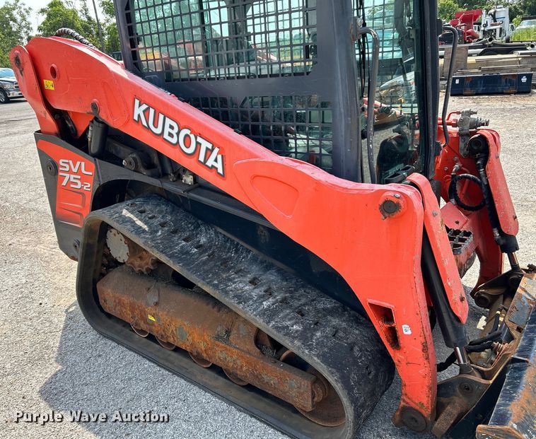 image for item NL9416 2018 Kubota SVL75-2  tracked skid steer loader