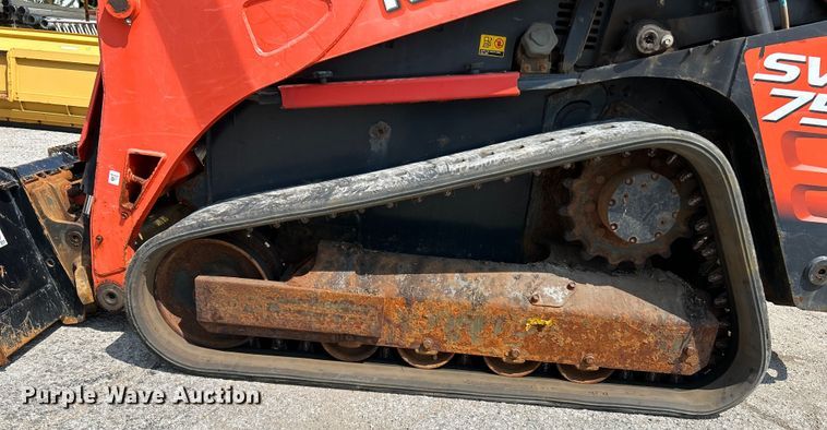 image for item NL9416 2018 Kubota SVL75-2  tracked skid steer loader