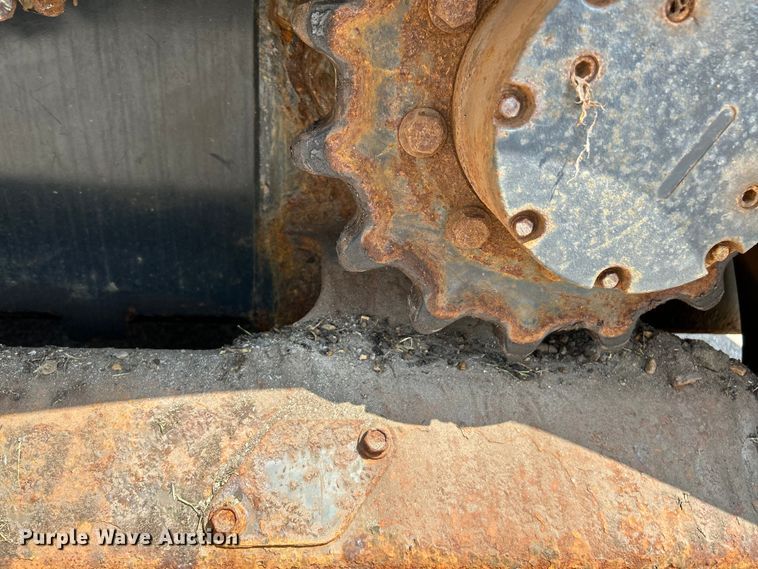 image for item NL9416 2018 Kubota SVL75-2  tracked skid steer loader