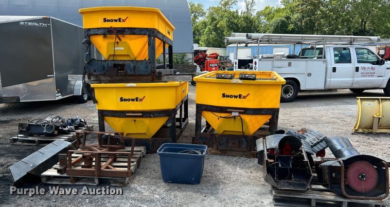 image for item NL9423 (3) SnowEx spreaders