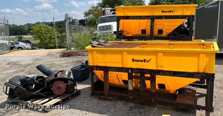 image for item NL9423 (3) SnowEx spreaders