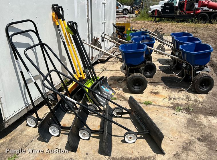 image for item NL9427 Snow removal equipment