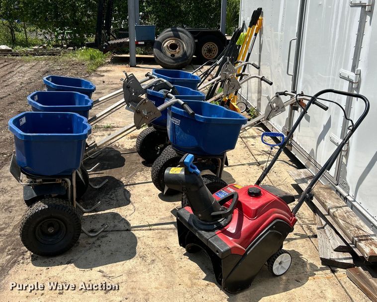 image for item NL9427 Snow removal equipment