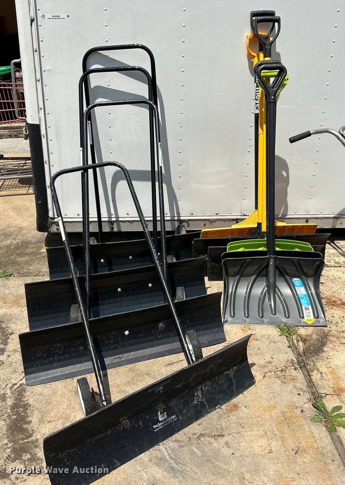 image for item NL9427 Snow removal equipment