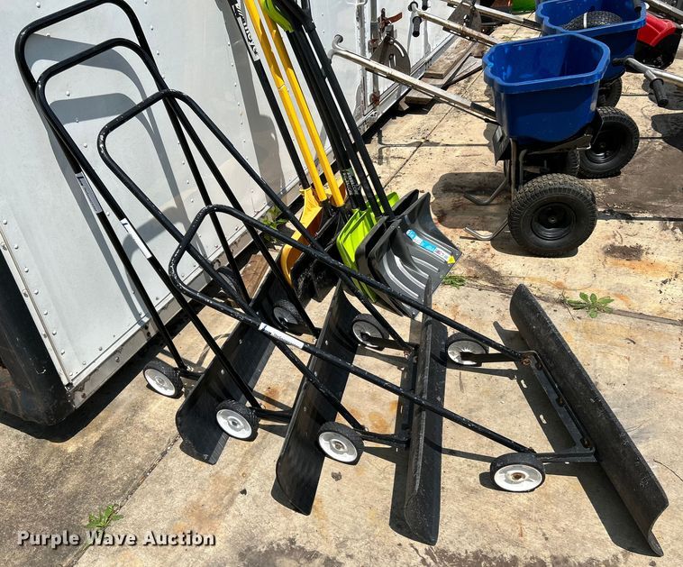 image for item NL9427 Snow removal equipment