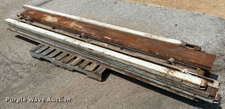 image for item NL9429 Concrete equipment