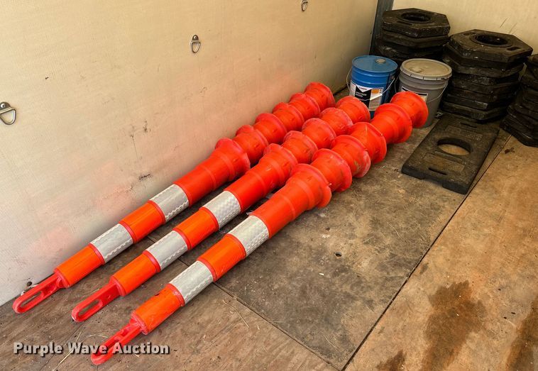 image for item NL9429 Concrete equipment