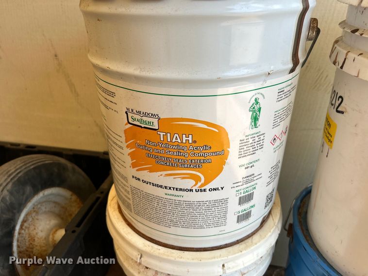 image for item NL9429 Concrete equipment