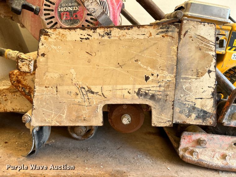 image for item NL9429 Concrete equipment