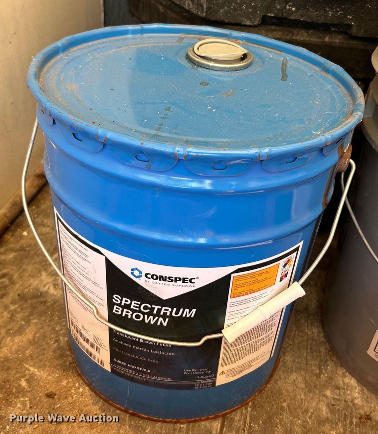 image for item NL9429 Concrete equipment