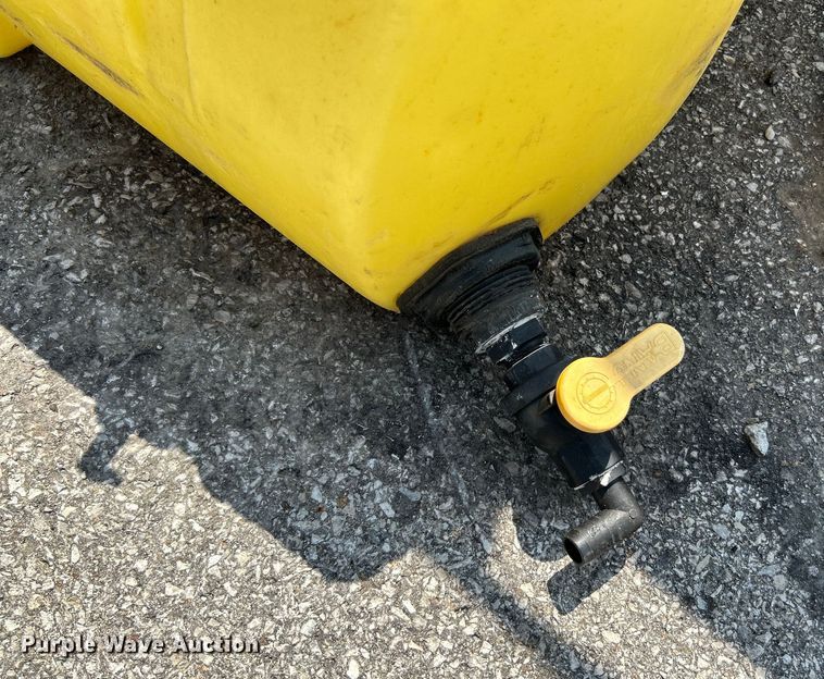 image for item NL9432 (2) tanks