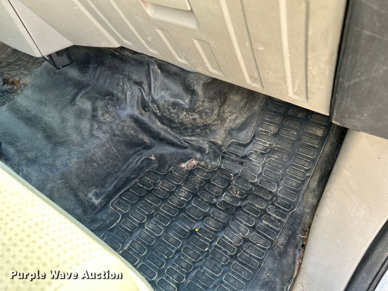 image for item NL9466 2008 Ford F450 Super Duty XLT  truck cab and chassis