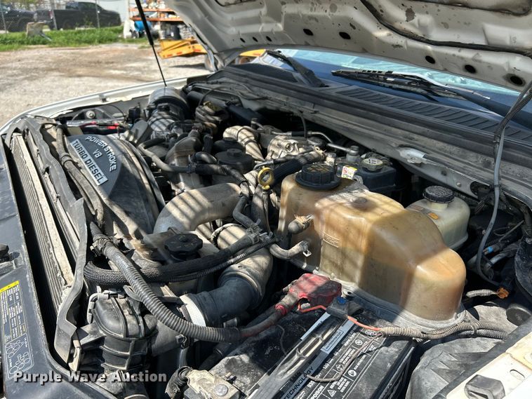 image for item NL9466 2008 Ford F450 Super Duty XLT  truck cab and chassis