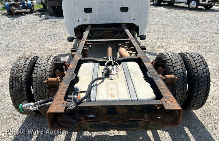 image for item NL9466 2008 Ford F450 Super Duty XLT  truck cab and chassis