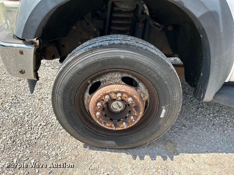 image for item NL9466 2008 Ford F450 Super Duty XLT  truck cab and chassis