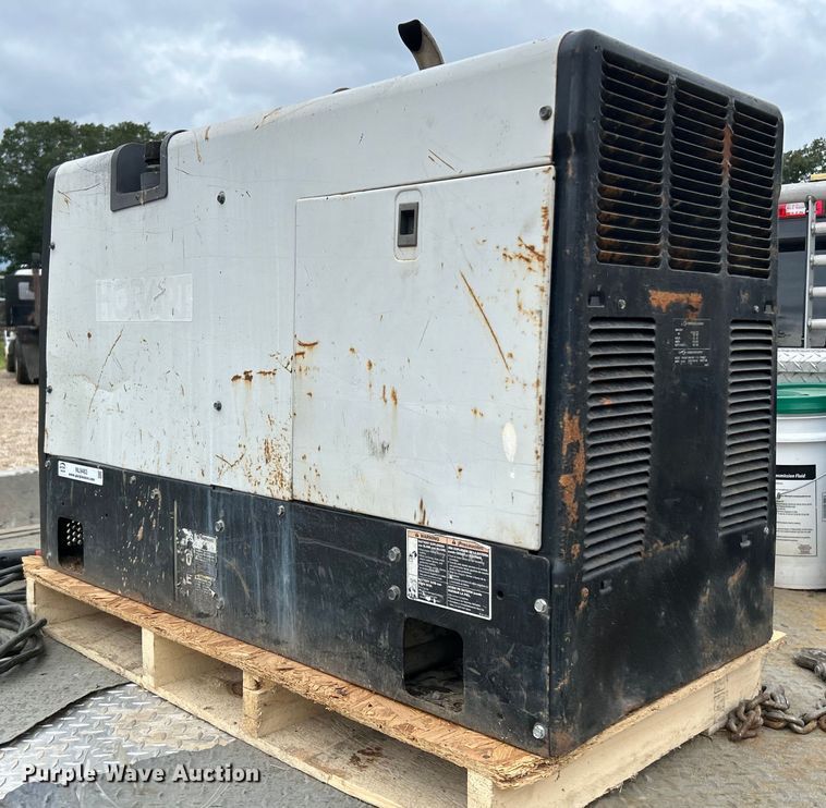 image for item NL9483 Hobart Champion Elite  welder/generator