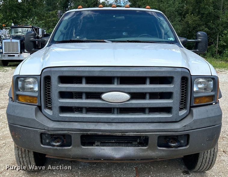 image for item NL9485 2005  Ford F450 Super Duty XL  utility / service truck