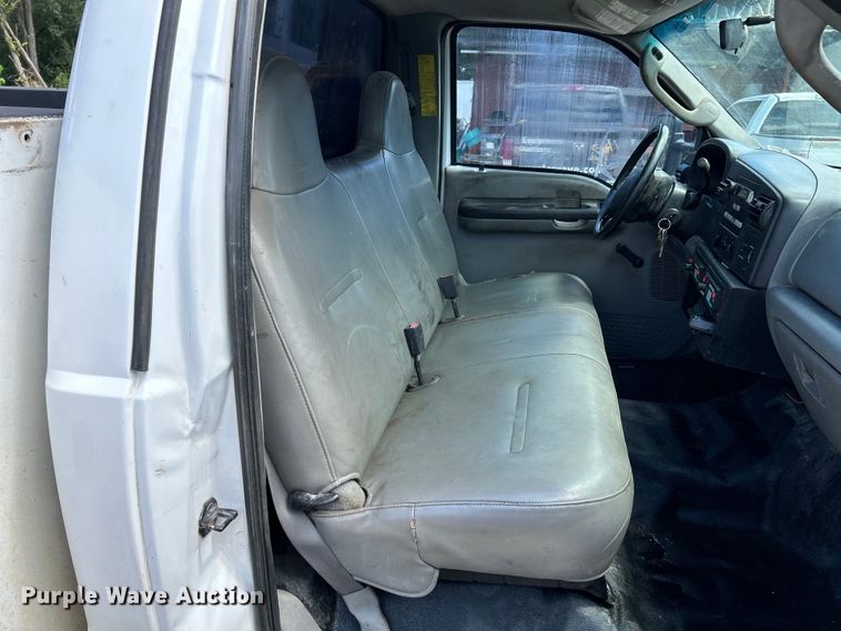 image for item NL9485 2005  Ford F450 Super Duty XL  utility / service truck