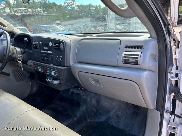 image for item NL9485 2005  Ford F450 Super Duty XL  utility / service truck