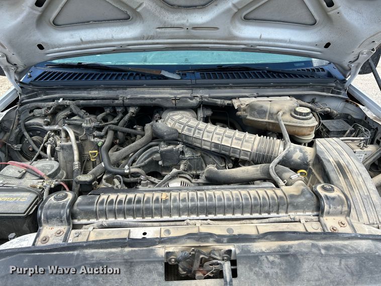 image for item NL9485 2005  Ford F450 Super Duty XL  utility / service truck