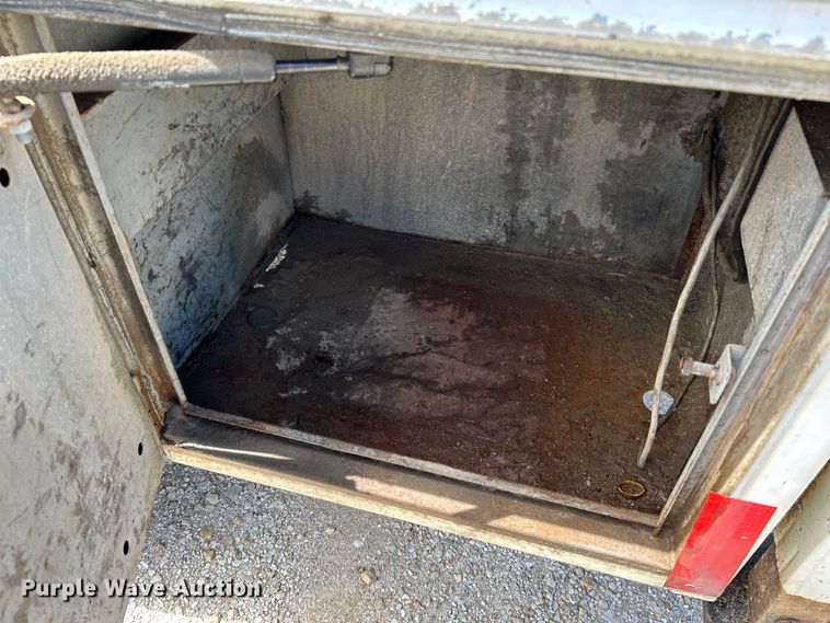 image for item NL9485 2005  Ford F450 Super Duty XL  utility / service truck