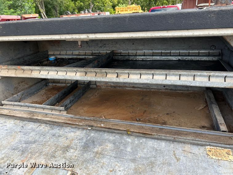 image for item NL9485 2005  Ford F450 Super Duty XL  utility / service truck