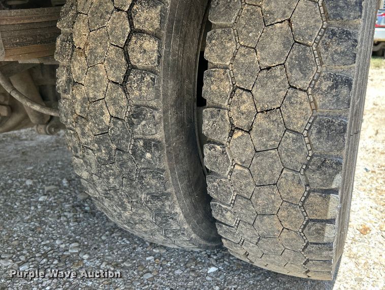 image for item NL9485 2005  Ford F450 Super Duty XL  utility / service truck