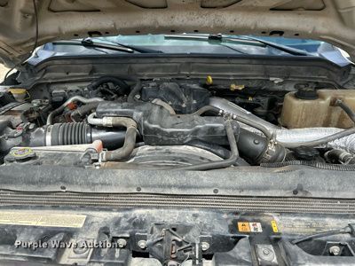 image for item NL9486 2015  Ford F550 Super Duty XL  Crew Cab utility / service truck