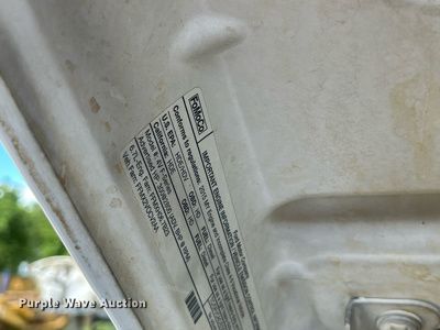 image for item NL9486 2015  Ford F550 Super Duty XL  Crew Cab utility / service truck