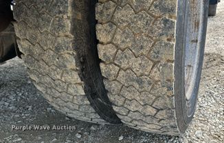 image for item NL9486 2015  Ford F550 Super Duty XL  Crew Cab utility / service truck