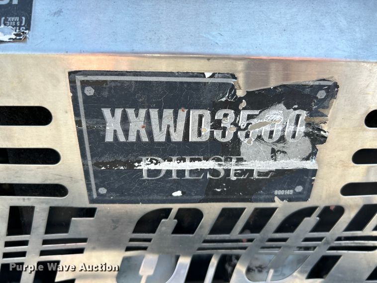 image for item NL9521 Dixie Chopper XXWD3500  ZTR lawn mower