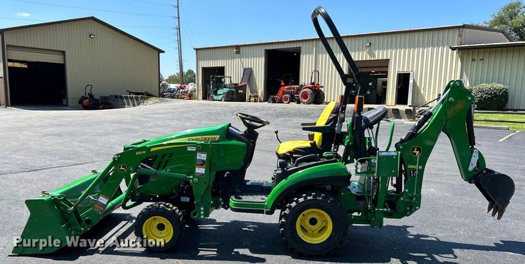 image for item NL9522 2019 John Deere 1025R  tractor