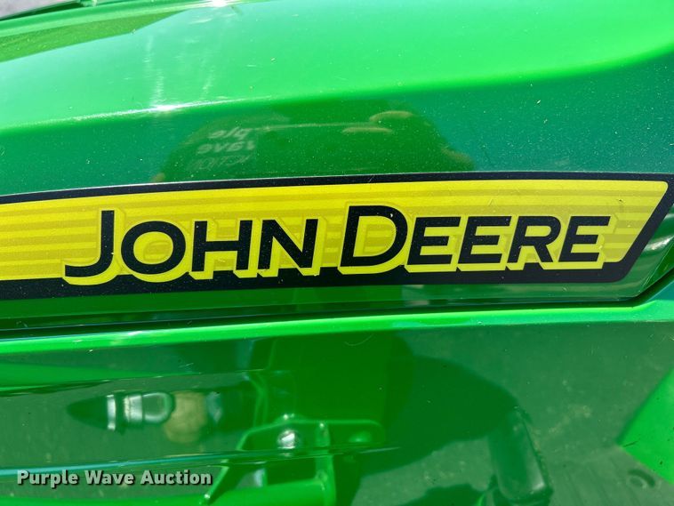 image for item NL9522 2019 John Deere 1025R  tractor