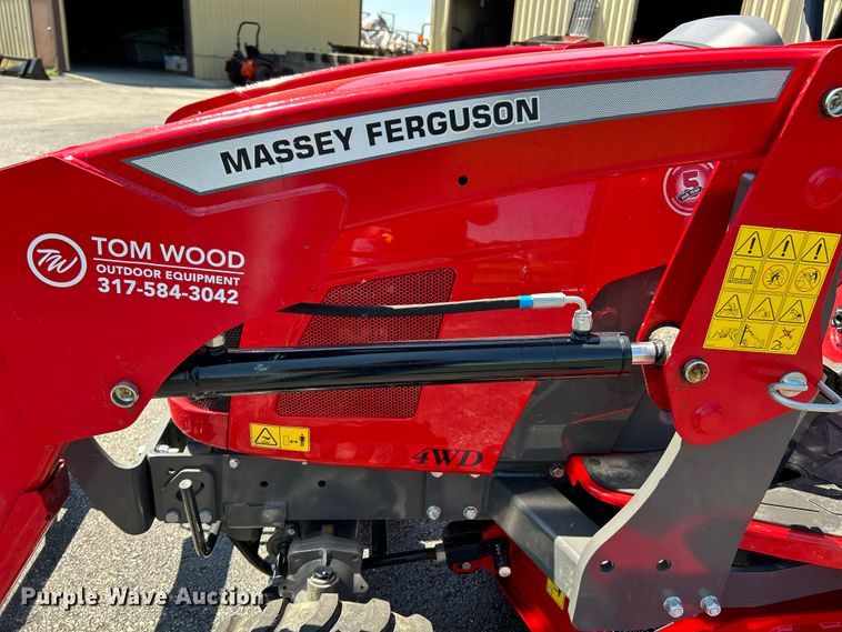 image for item NL9523 2021 Massey Ferguson GC1723  tractor