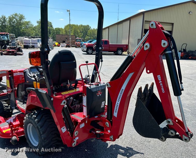 image for item NL9523 2021 Massey Ferguson GC1723  tractor