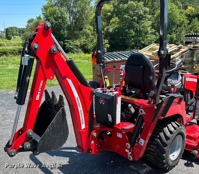 image for item NL9523 2021 Massey Ferguson GC1723  tractor