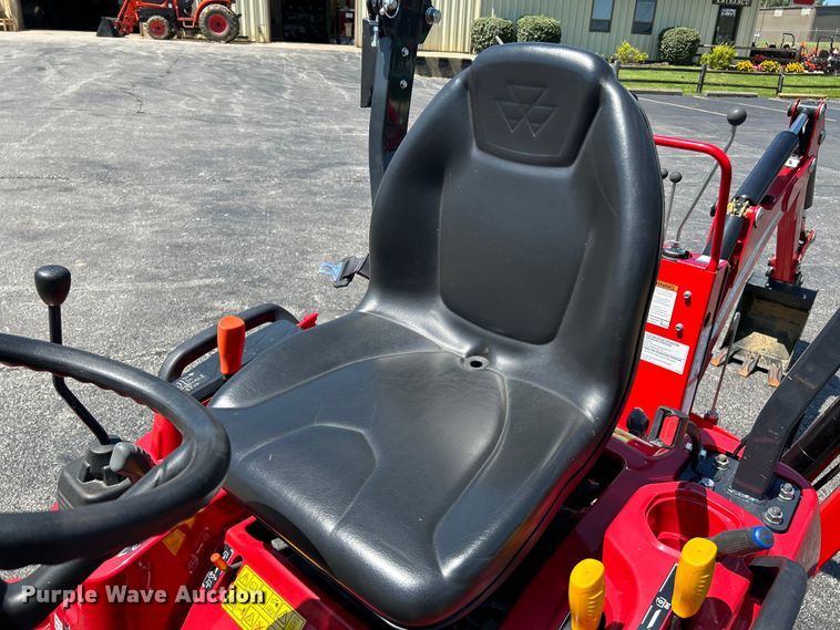 image for item NL9523 2021 Massey Ferguson GC1723  tractor