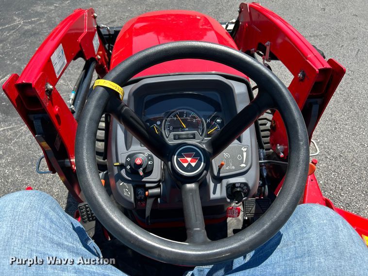 image for item NL9523 2021 Massey Ferguson GC1723  tractor