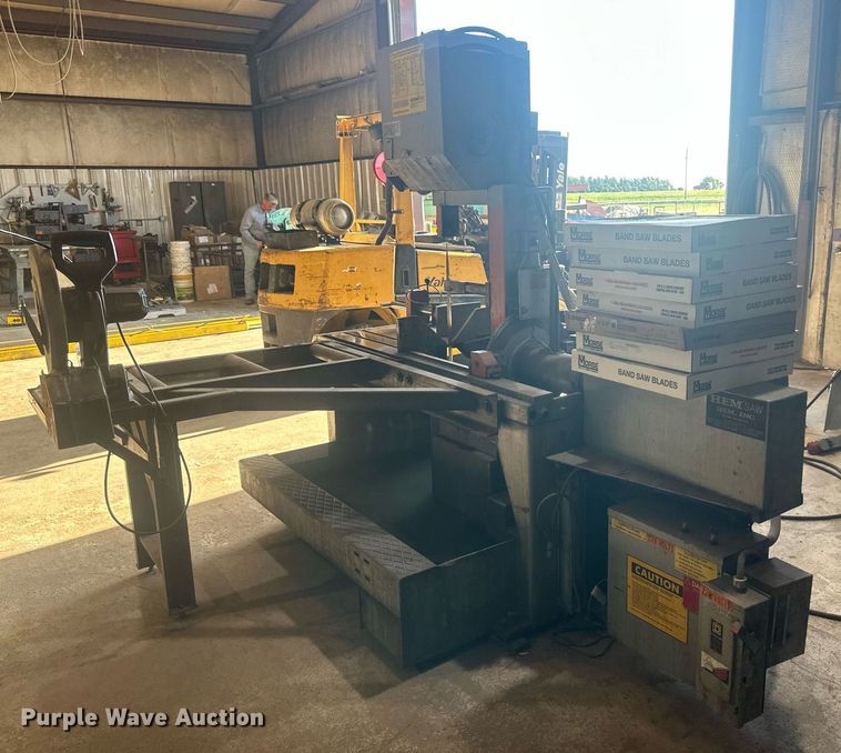 image for item NM9456 HEM V100LM-1  band saw