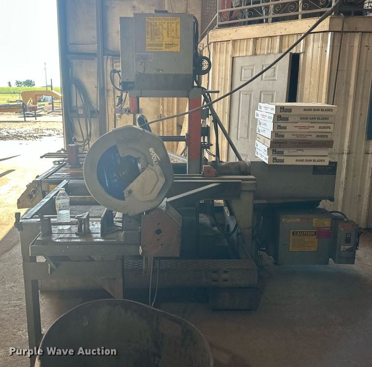 image for item NM9456 HEM V100LM-1  band saw