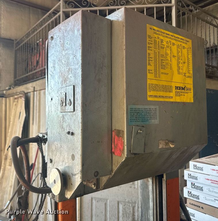 image for item NM9456 HEM V100LM-1  band saw