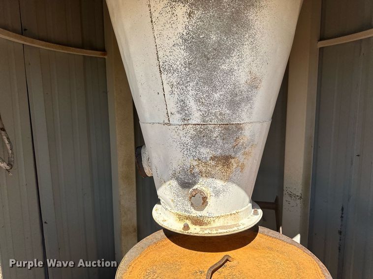 image for item NM9480 Sand hopper